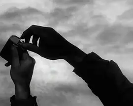 The Hidden Gesture. War and Melodrama in Hollywood's 30s and 40s