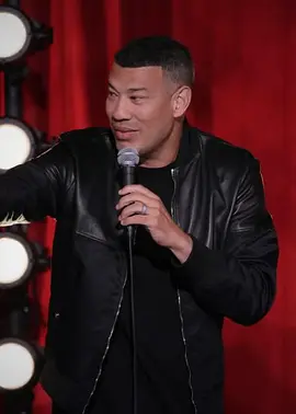 迈克尔·尤：零食爹地